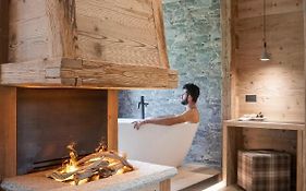 Sci Sport Rooms & Suites